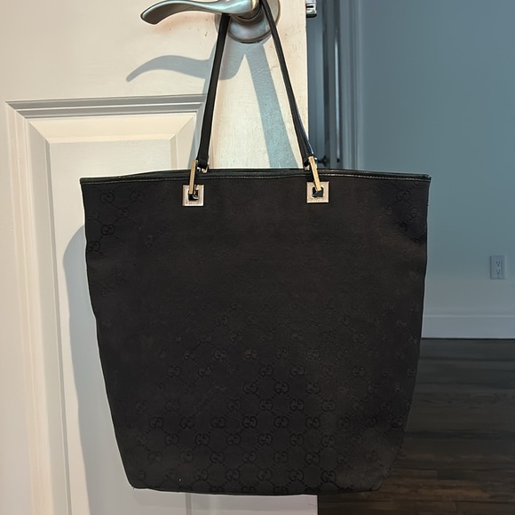 Gucci Tom Ford Era Tote Monogram Canvas 12x10 W/Leather Straps/Silver Hardware - Picture 5 of 11